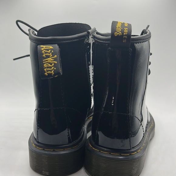 Dr Martens Delaney Black Boots - Picture 3 of 8